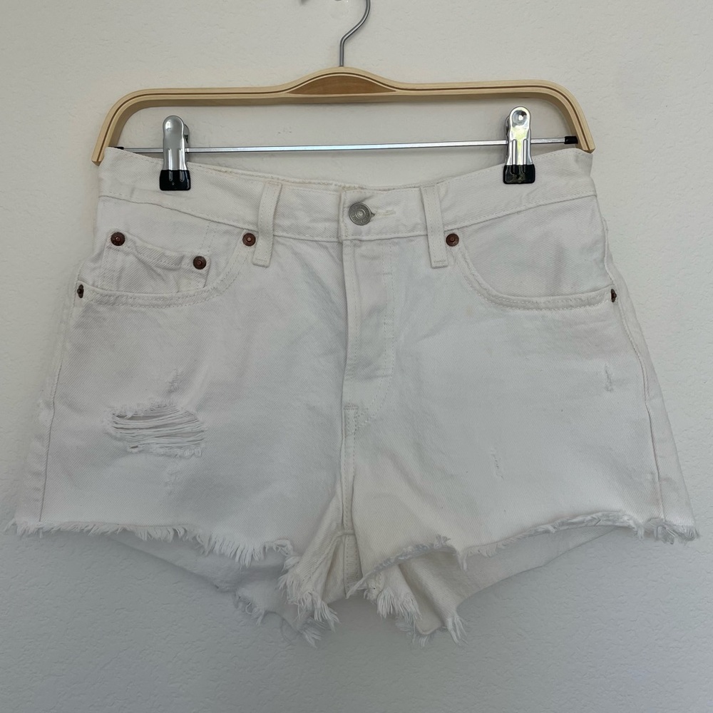 Levi’s White Denim Jean Cut Off Shorts - Size 27